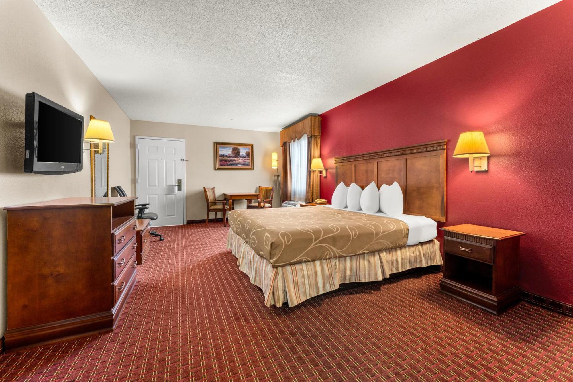 Americas Best Value Inn-Montezuma Eksteriør bilde